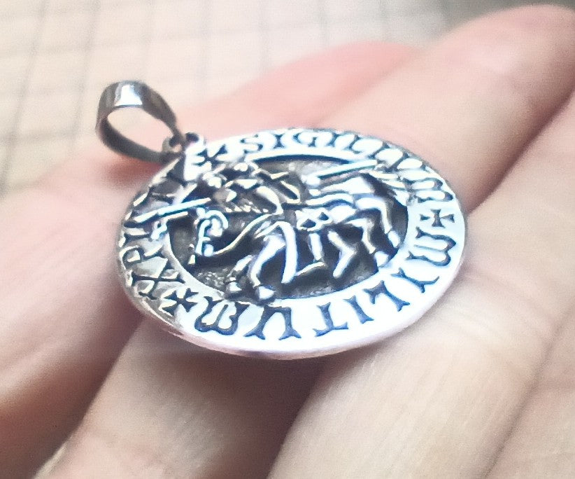 Knights Templar 925 Silver pendant A73