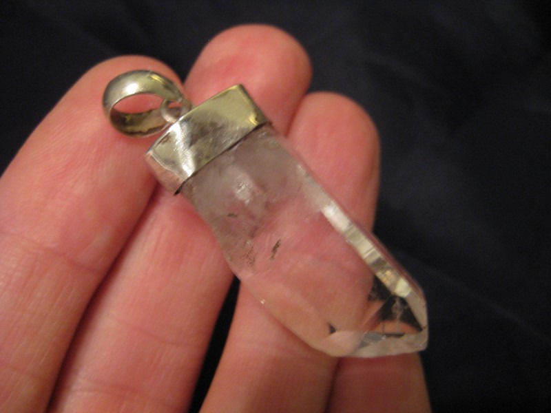 925 Silver rough Quartz mineral stone Pendant Nepal  Jewlery art A27