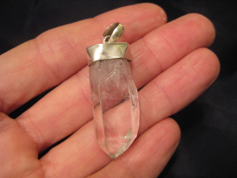 925 Silver rough Quartz mineral stone Pendant Nepal  Jewlery art A27