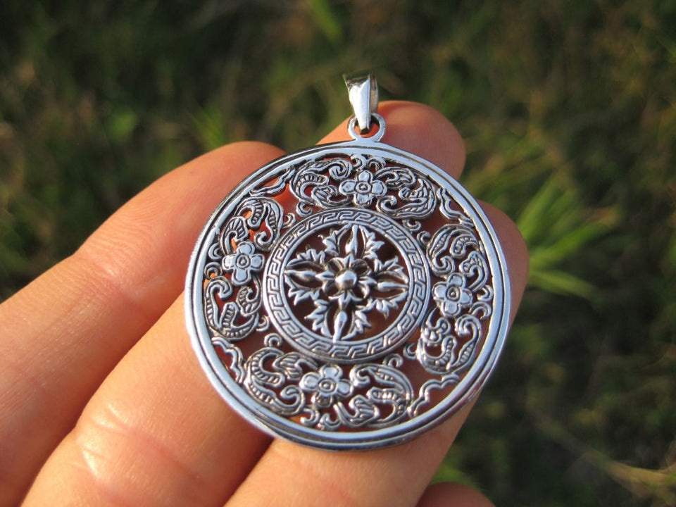 925 Silver Viswa Vajra Mandala Buddha Buddhist Pendant Necklace
