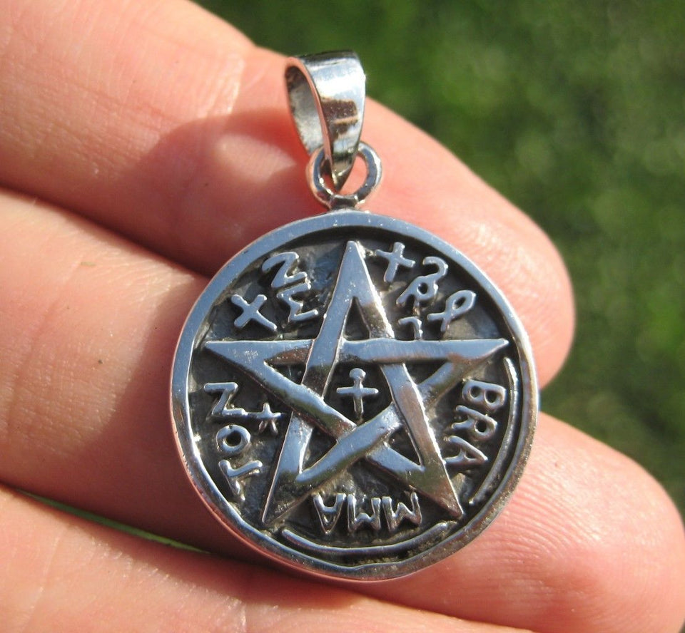 925 Sterling Silver Wicca Pentagram Pendant Necklace A42
