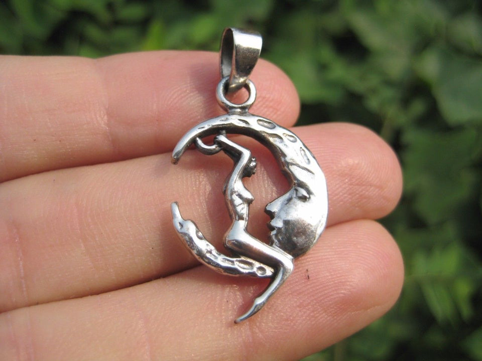 925 sterling silver erotic naked nude lady on moon pendant necklace A4