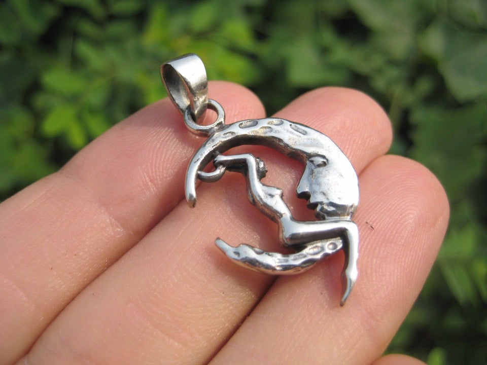 925 sterling silver erotic naked nude lady on moon pendant necklace A4