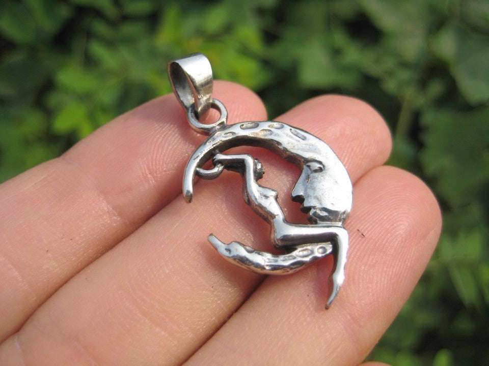 925 sterling silver erotic naked nude lady on moon pendant necklace A4