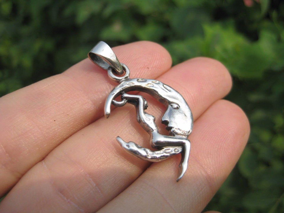 925 sterling silver erotic naked nude lady on moon pendant necklace A4