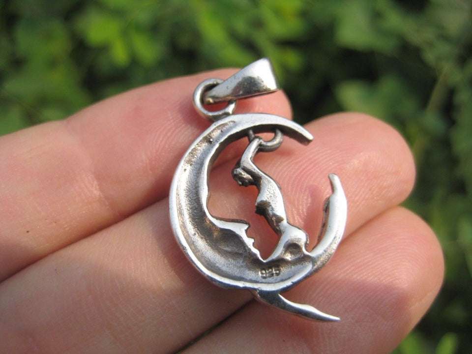 925 sterling silver erotic naked nude lady on moon pendant necklace A4