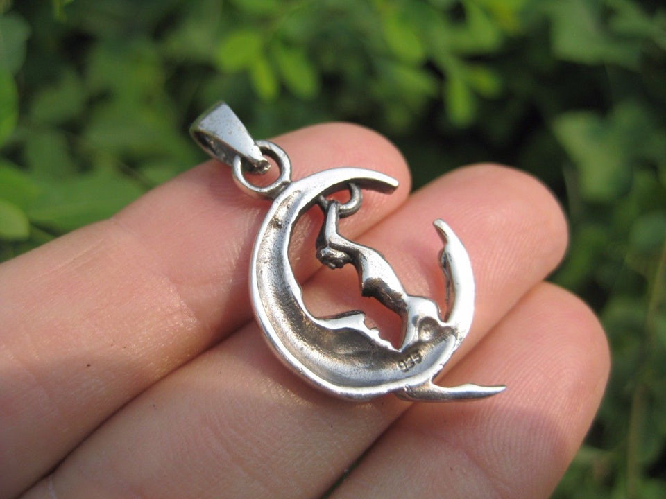925 sterling silver erotic naked nude lady on moon pendant necklace A4