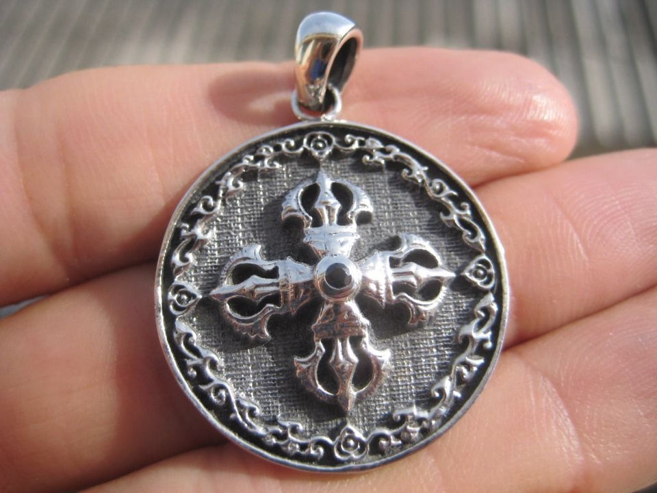 925 Silver Viswa Vajra Pendant Necklace A7