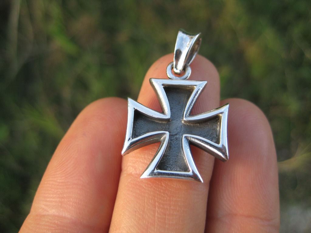 925 Silver Knight Knights Cross Iron Cross Templar pendant Necklace A7