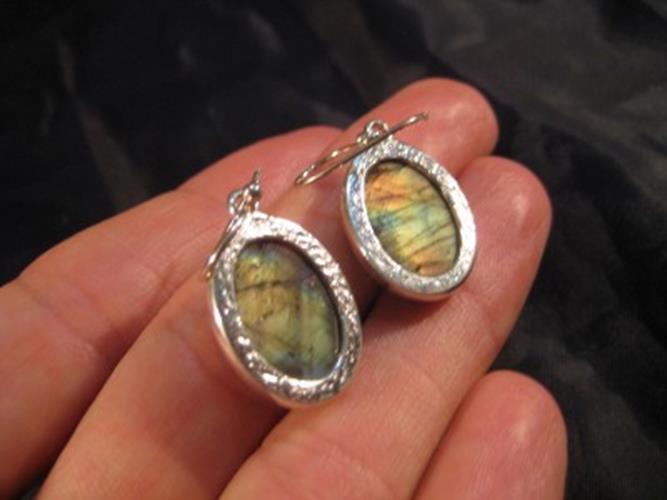 925 Silver Labradorite mineral stone earrings N8377