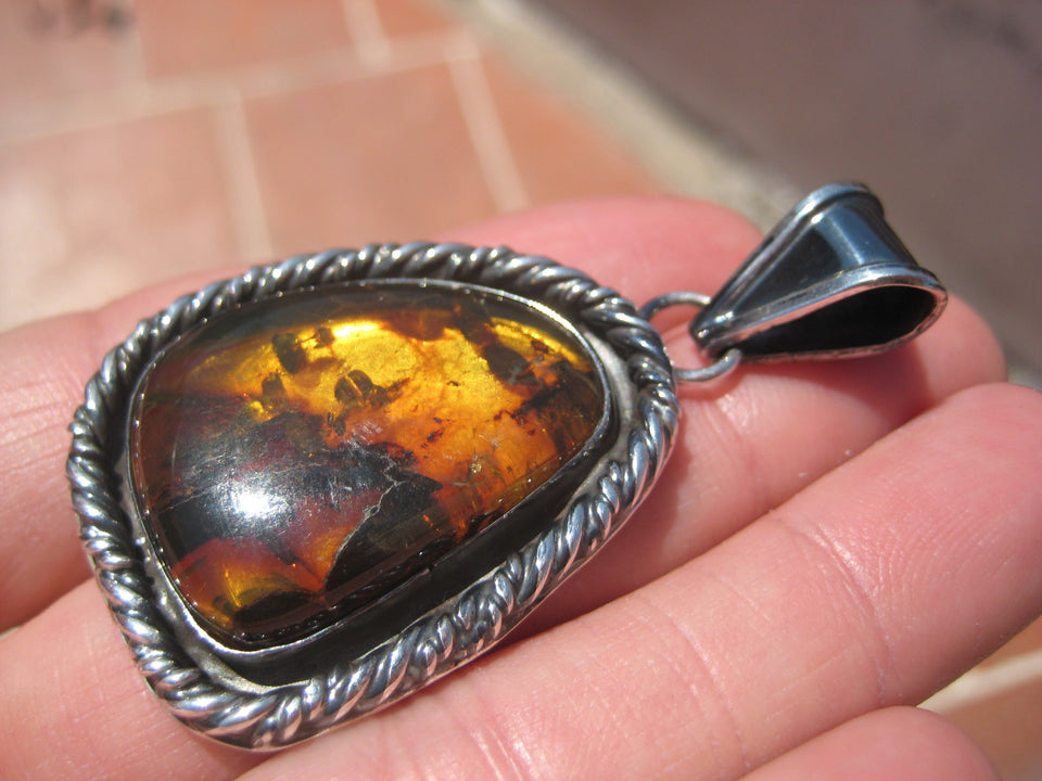 925 Silver amber Chiapas pendant necklace, Taxco, Mexico A2943