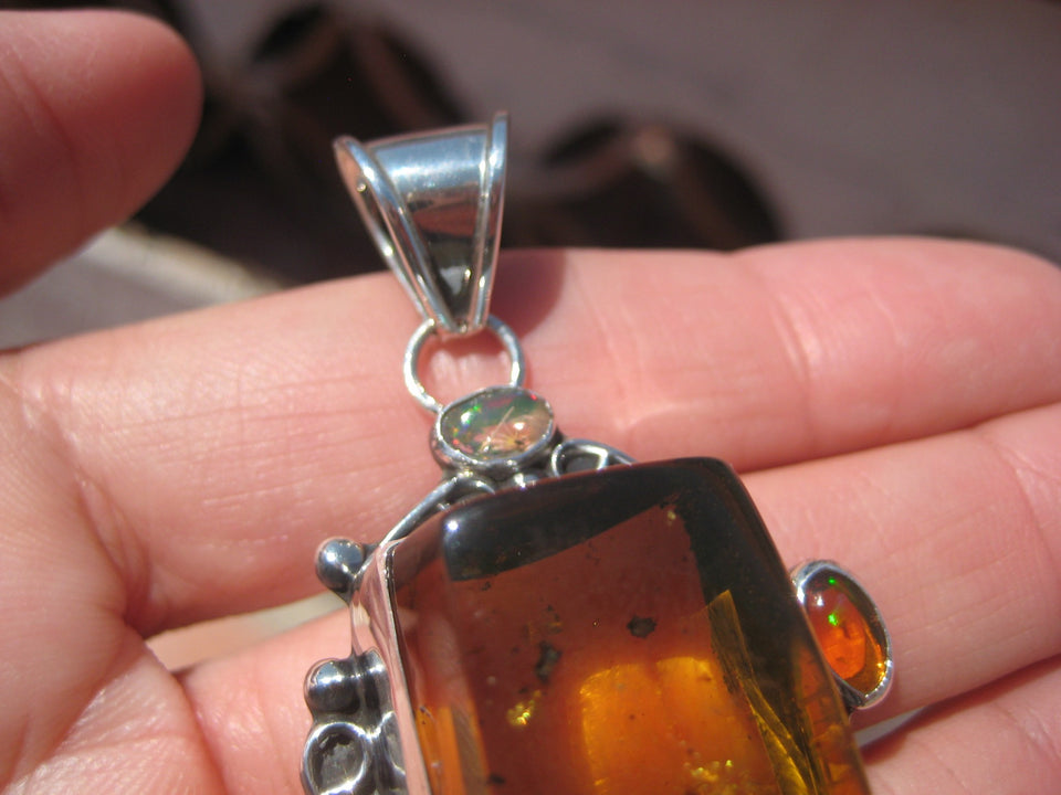 Natural Amber Opal Pendant Necklace Taxco Mexico Spyder Insect arachnid N4866