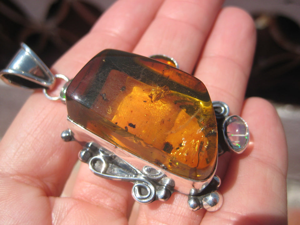 Natural Amber Opal Pendant Necklace Taxco Mexico Spyder Insect arachnid N4866