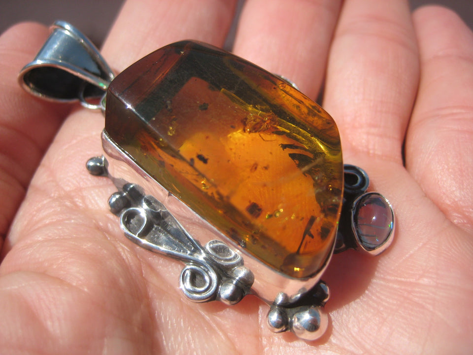 Natural Amber Opal Pendant Necklace Taxco Mexico Spyder Insect arachnid N4866