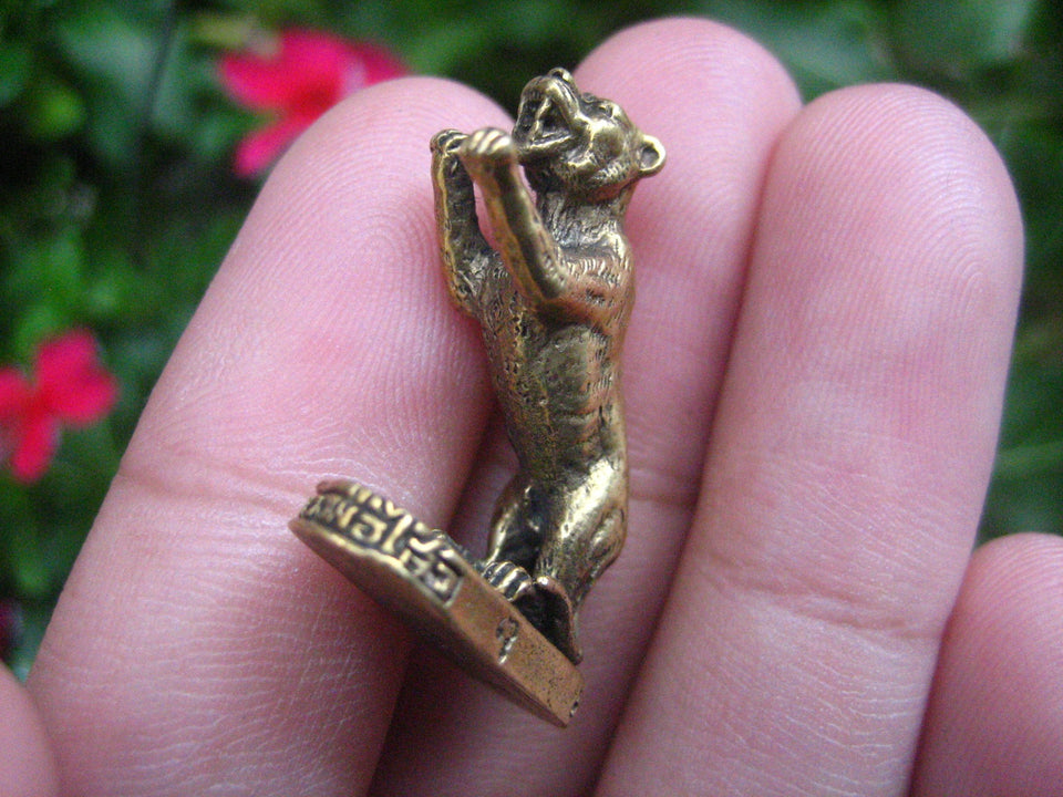 Brass Metal Lucky Tiger Amulet  Statue Buddhist Blessing A6