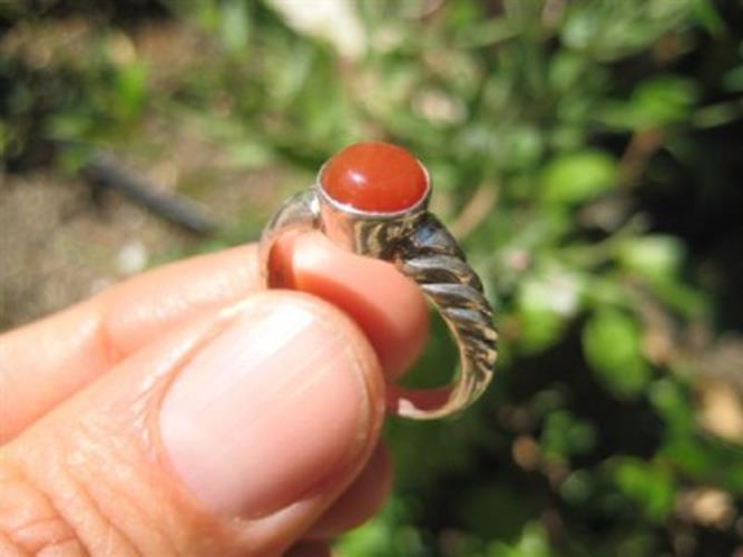 925 Silver Tibetan Coral Ring Nepal Jewelry Size 7.5 AN 3822