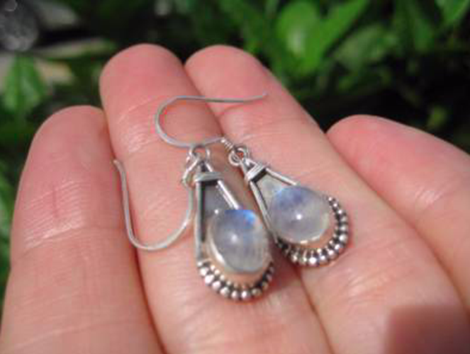 925 Silver Moonstone pair Earrings Earring jewelry Nepal himalayan art A6