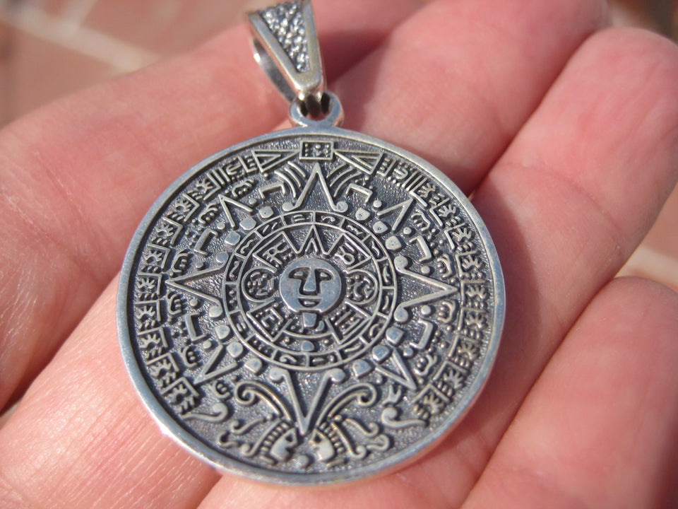 925 Silver Mayan Calendar Taxco Mexico  Double Sided A82673