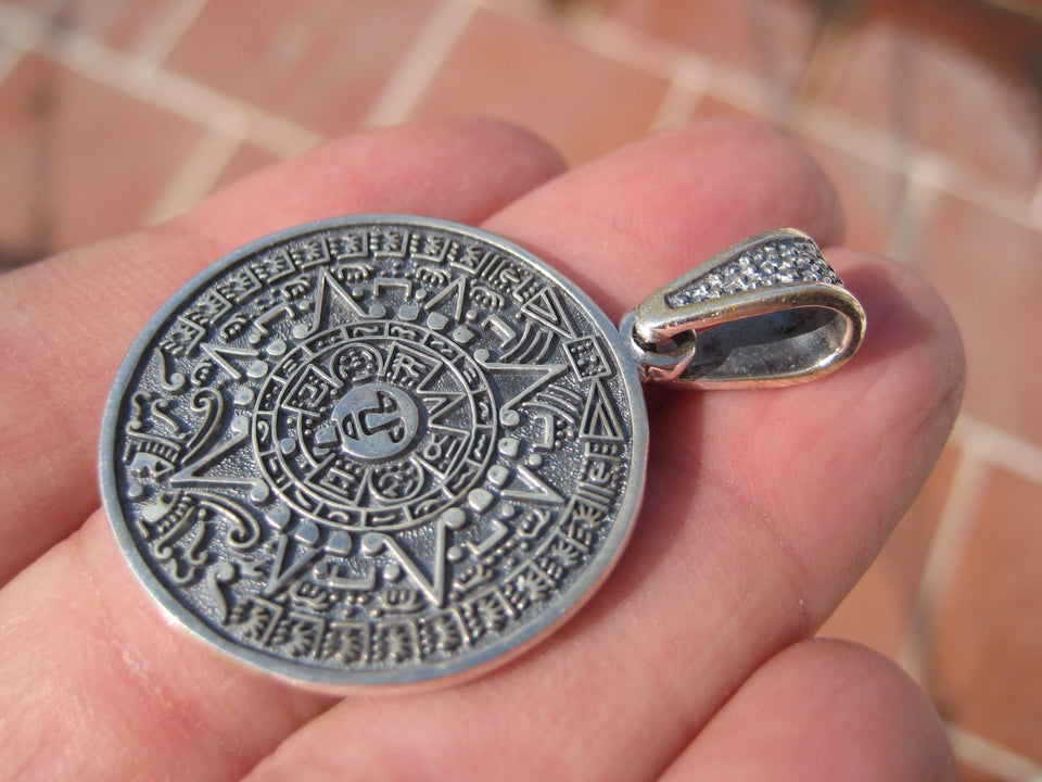 925 Silver Mayan Calendar Taxco Mexico  Double Sided A82673