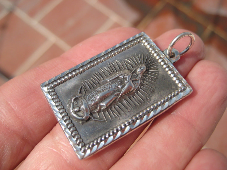 950 Silver Authentic Taxco Mexico 270 Year Old Church Santa Prisca Pendant A742