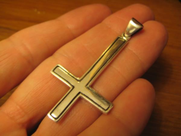 925 Silver inverted Petrine Cross Saint Peter or Satanic Pendant A20