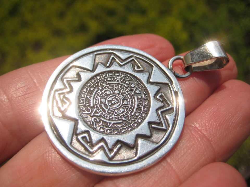 925 Silver Mayan Aztec Calender Taxco Mexico  A89258