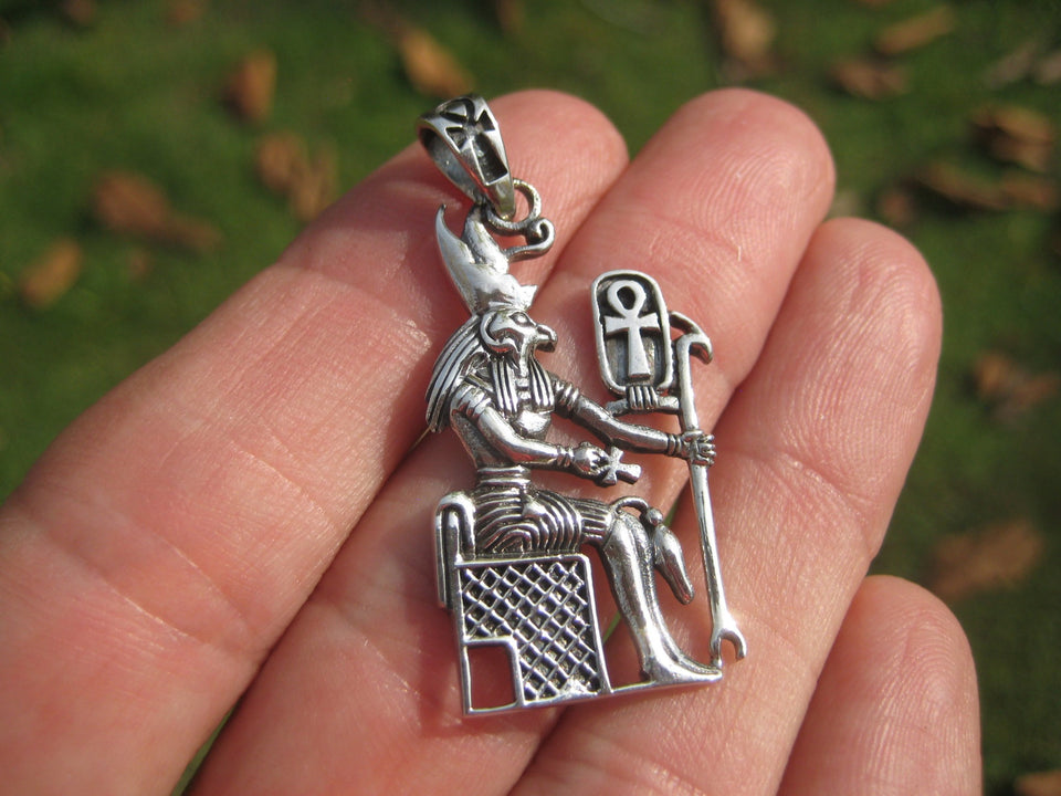 925 Silver Egyptian Bird God Horus God Deity Ankh Cross Pendant necklace A21