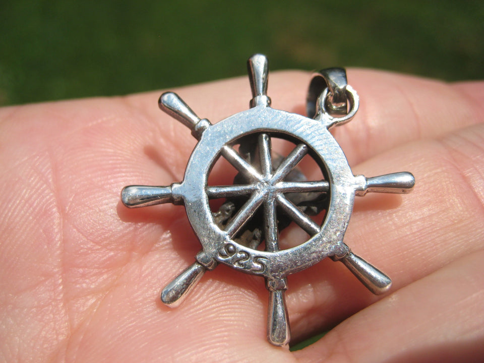 925 Silver Pirate Skull Boat Ship Captain's Wheel  A2733