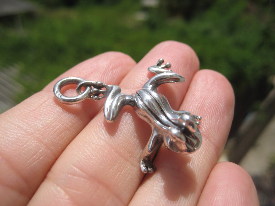 925 Silver Lucky Frog Pendant Necklace Jewelry Art Thailand A20