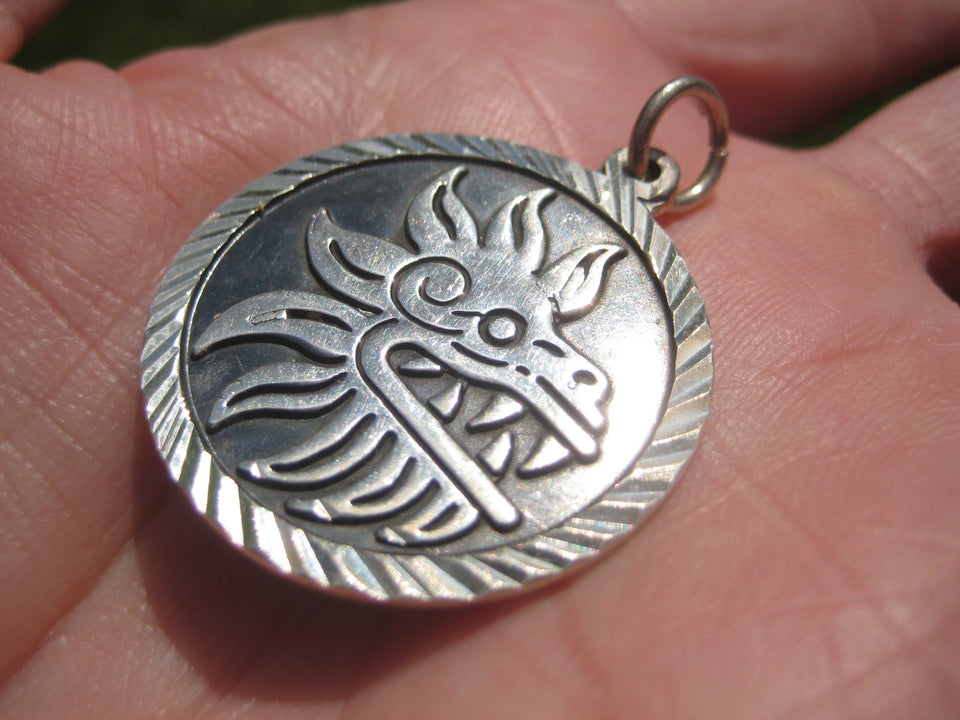 950 Silver Taxco Mexico quetzalcoatl Aztec Pendant A3365