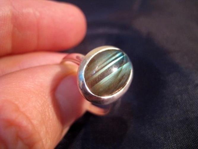925 Silver Labradorite stone Ring Jewelry Size 7.5 AN377