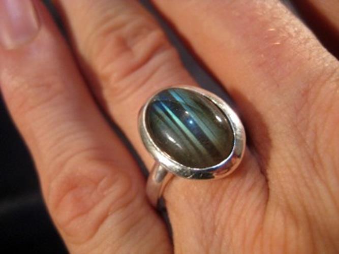 925 Silver Labradorite stone Ring Jewelry Size 7.5 AN377