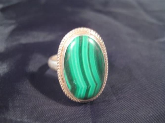 925 Silver natural Malachite ring nepal Size 9.25 N3966