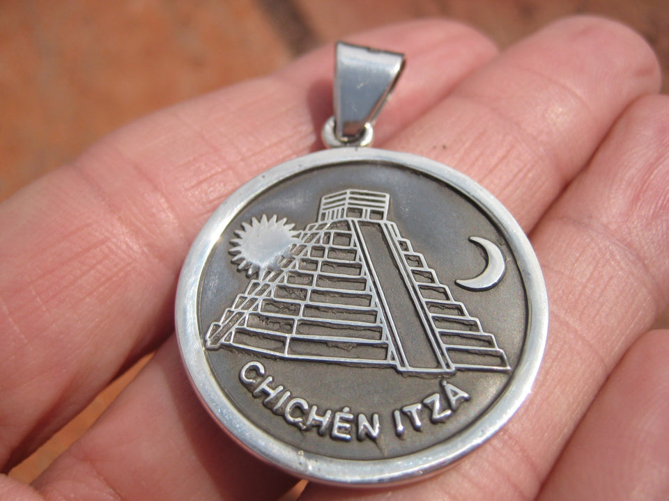 925 Silver Mayan Calendar Pyramid Sun Moon Pendant Taxco Mexico A2757