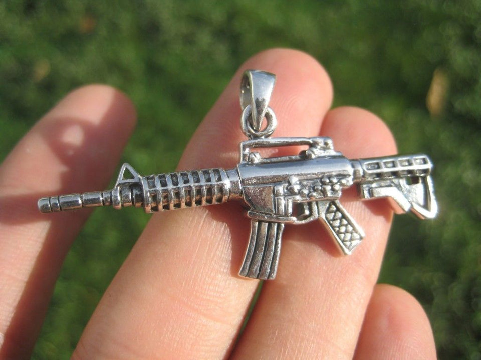 925 Sterling Silver Machine Gun M-16 AK-47 Pendant Necklace Thailand
