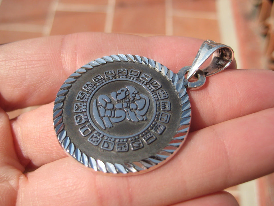 925 Silver Mayan Calendar Pendant Taxco Mexico A2279