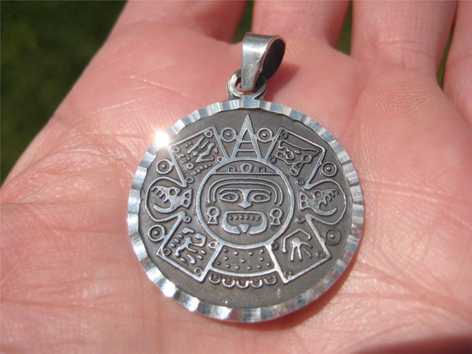 925  Silver Aztec Pendant Wind God Ehecatl Taxco Mexico A96455