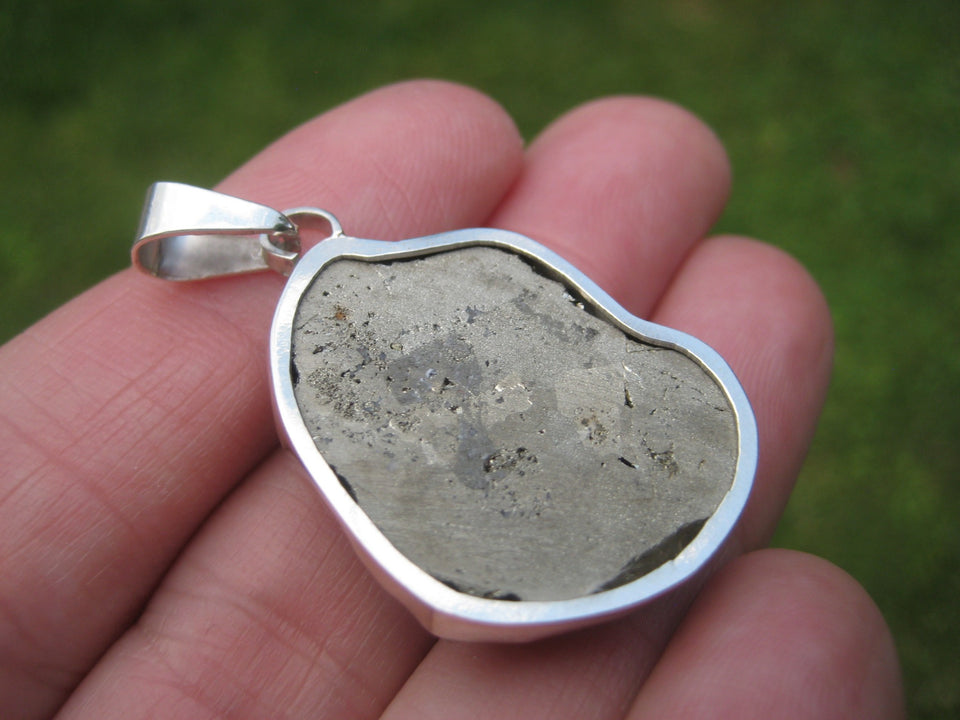 925 Silver Pyrite mineral Stone Pendant Taxco Mexico A27643