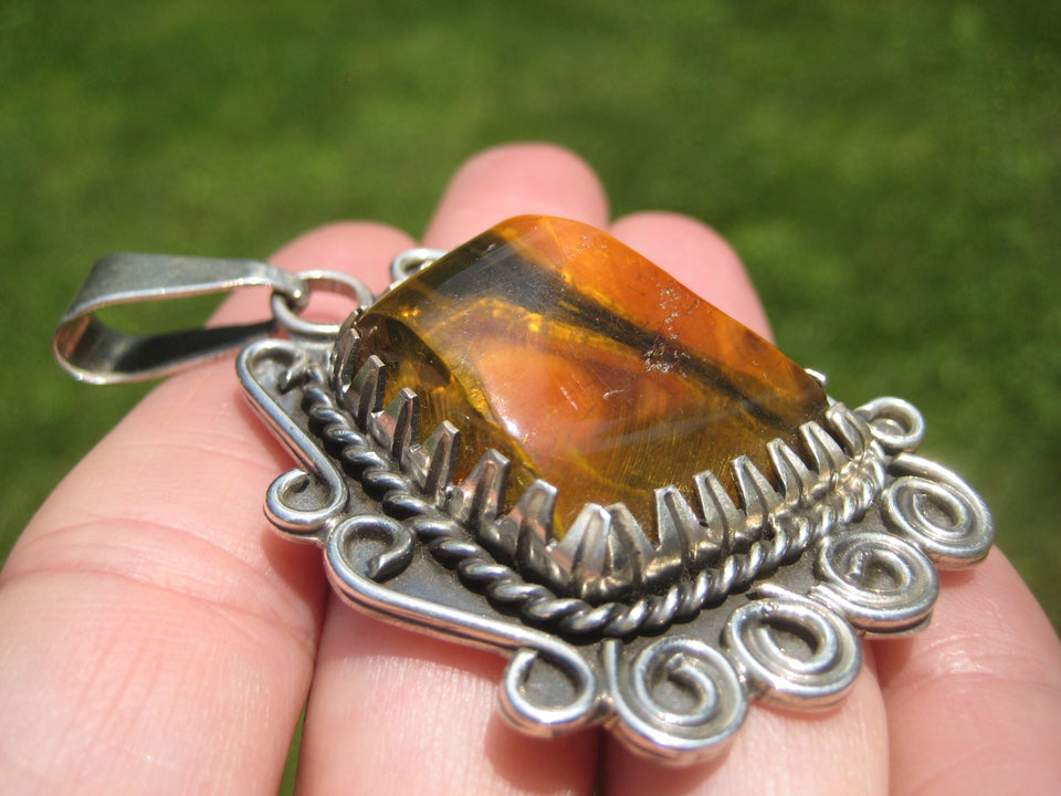 925 Silver Chiapas Amber Pendant Necklace Taxco Mexico A2849