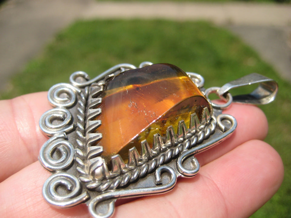 925 Silver Chiapas Amber Pendant Necklace Taxco Mexico A2849