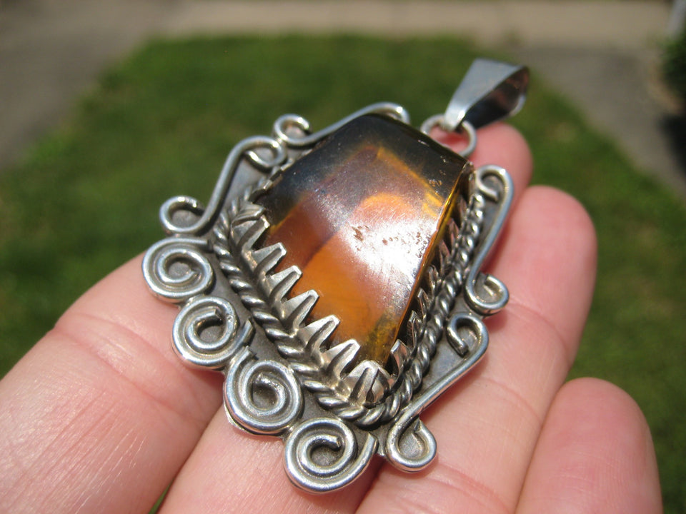 925 Silver Chiapas Amber Pendant Necklace Taxco Mexico A2849