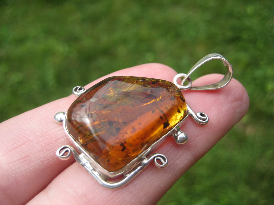 925 Silver Natural Chiapas Amber Pendant INecklace Taxco  A4211