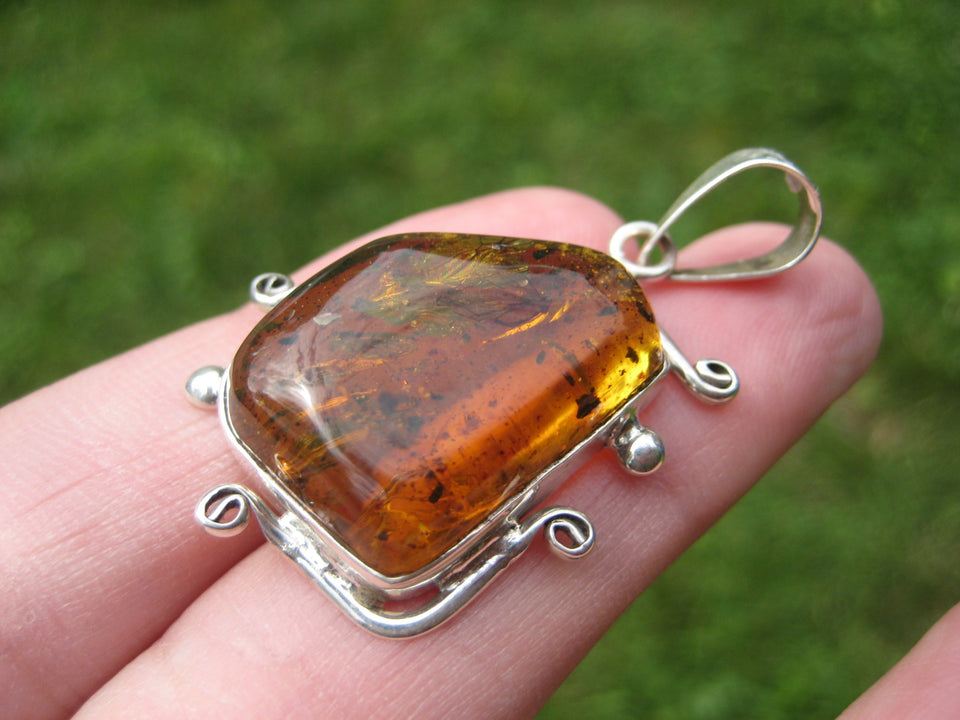 925 Silver Natural Chiapas Amber Pendant INecklace Taxco  A4211