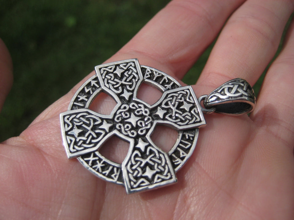925 Silver Knights Templar Cross Celtic Cross Star Pendant Necklace A3844