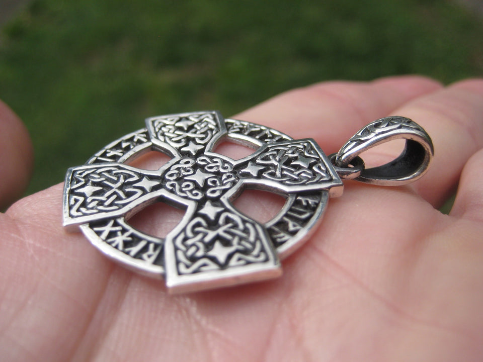 925 Silver Knights Templar Cross Celtic Cross Star Pendant Necklace A3844