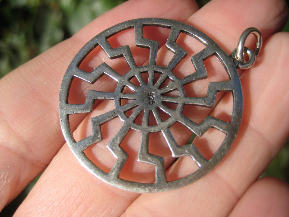 925 Silver Black Sun Wheel Sonnenrad Viking Germanic Pendant Necklace A312