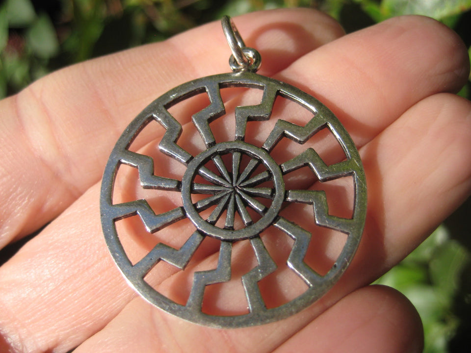 925 Silver Black Sun Wheel Sonnenrad Viking Germanic Pendant Necklace A312