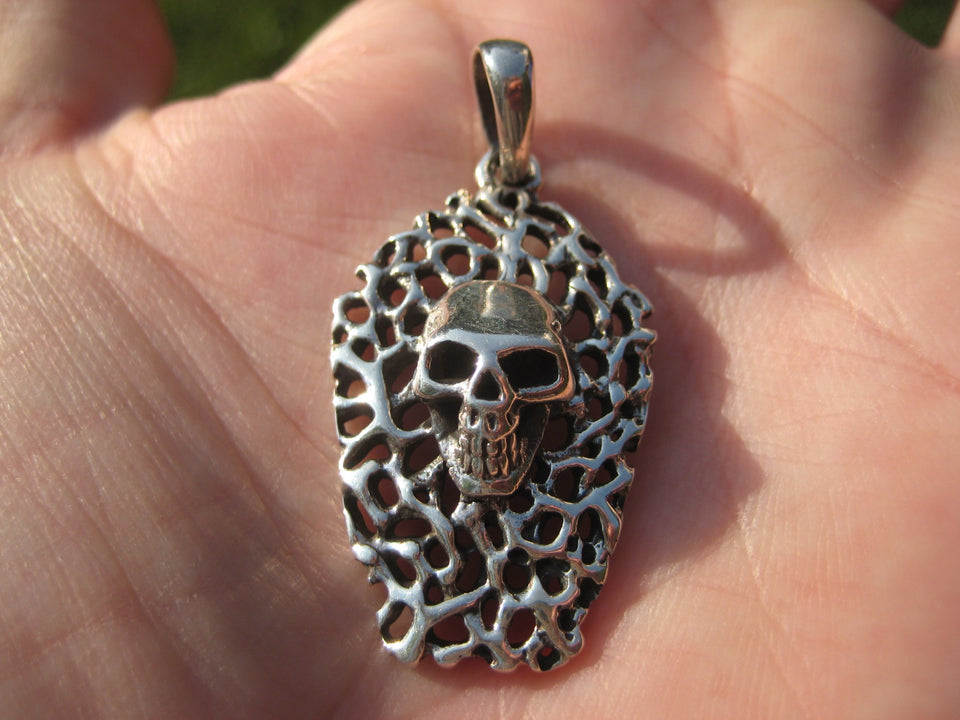 925 Silver Skull Pendant Necklace A2482