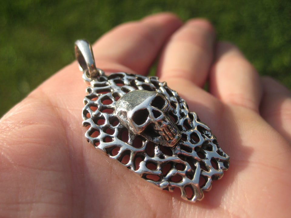 925 Silver Skull Pendant Necklace A2482