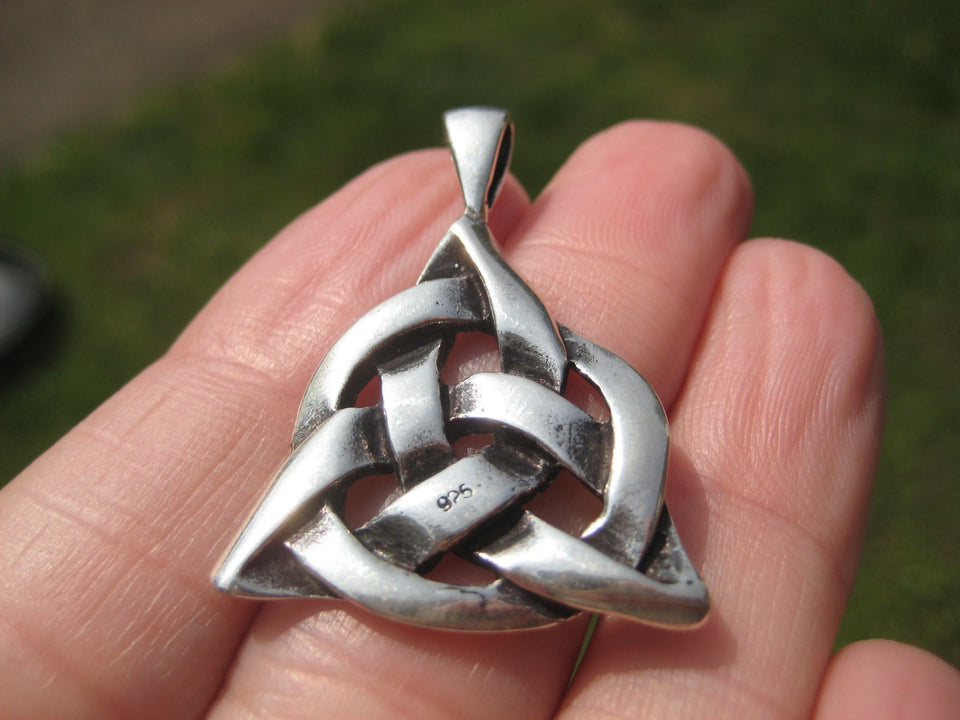 925 Silver Viking Norse Valknut Triquetra  Pendant Necklace A13